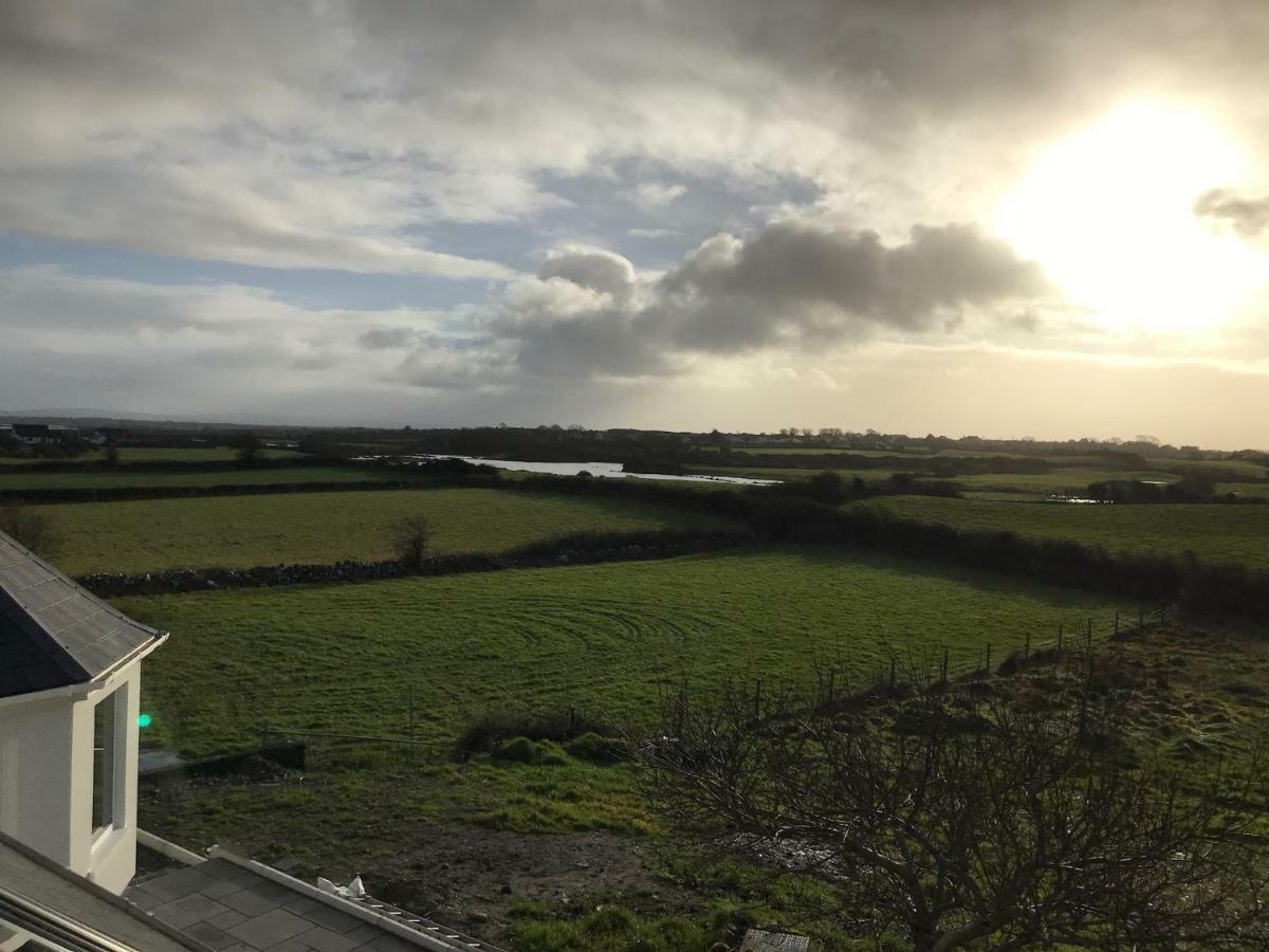 Atlantic Retreat Lodge Kinvara Exterior foto