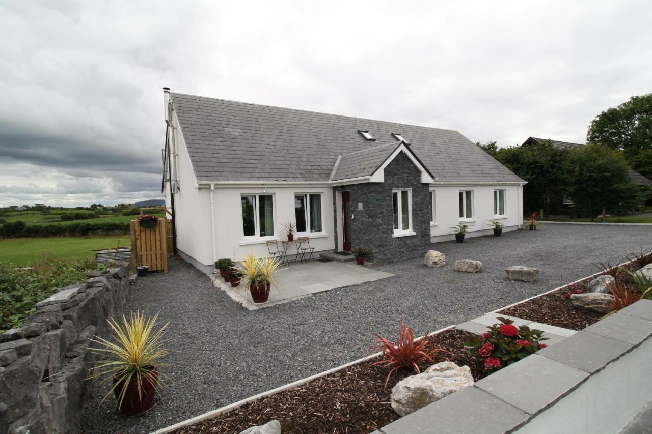 Atlantic Retreat Lodge Kinvara Exterior foto